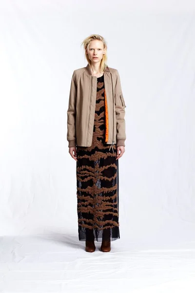 Look 19